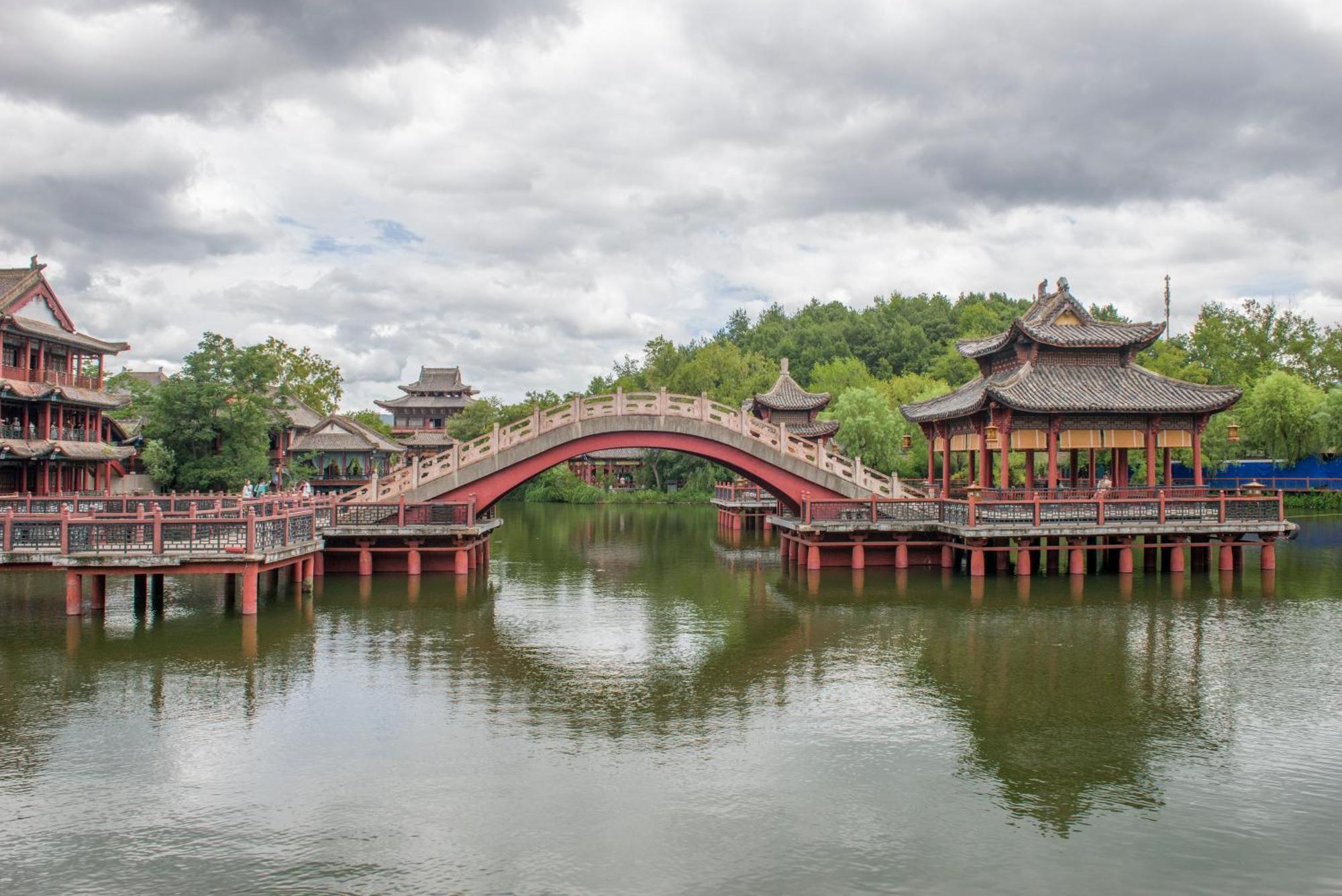 Yiwu Baide Theme Hotel Dış mekan fotoğraf